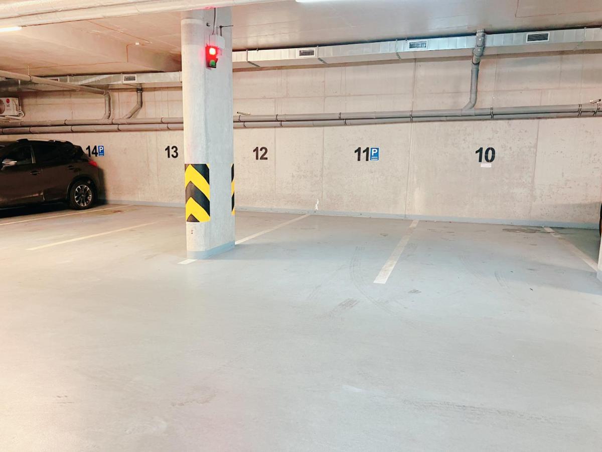Luxury Central 150M2 Apartment On Wencelas Square With Private Garage Прага Экстерьер фото
