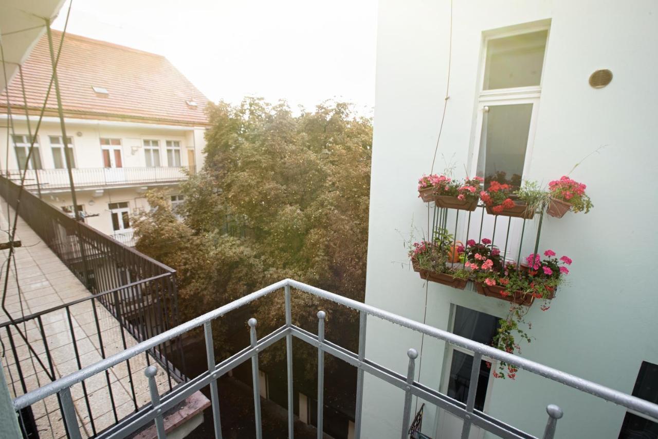 Luxury Central 150M2 Apartment On Wencelas Square With Private Garage Прага Экстерьер фото